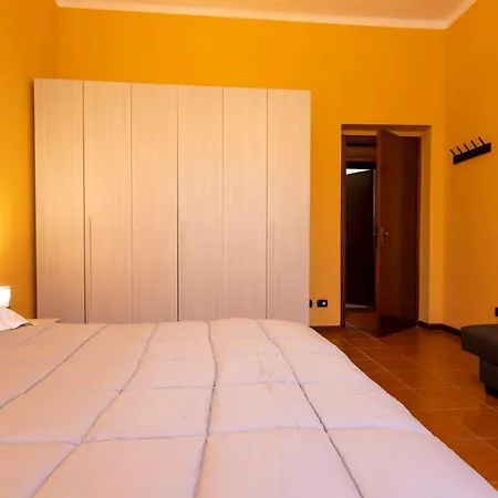 The Gateway - Apartment Novara